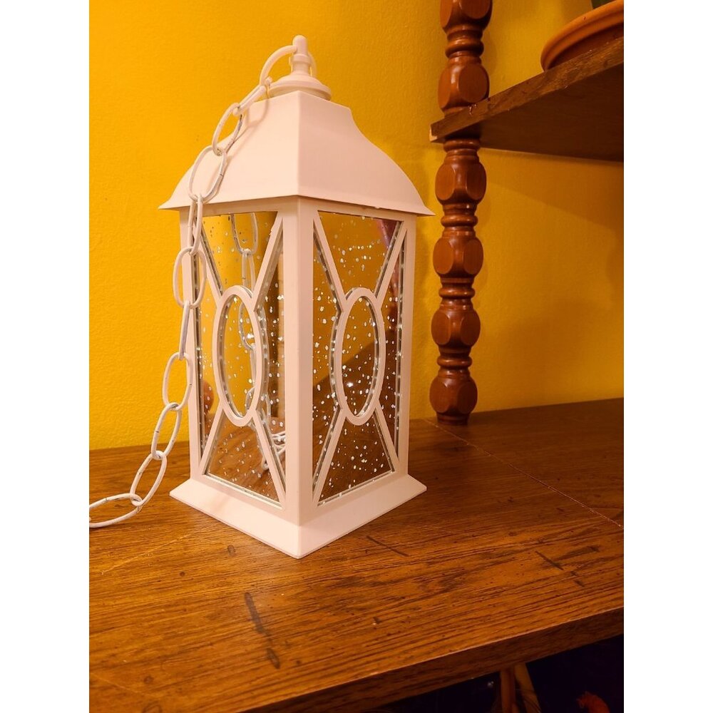 Light up lantern - Picture 2 of 5